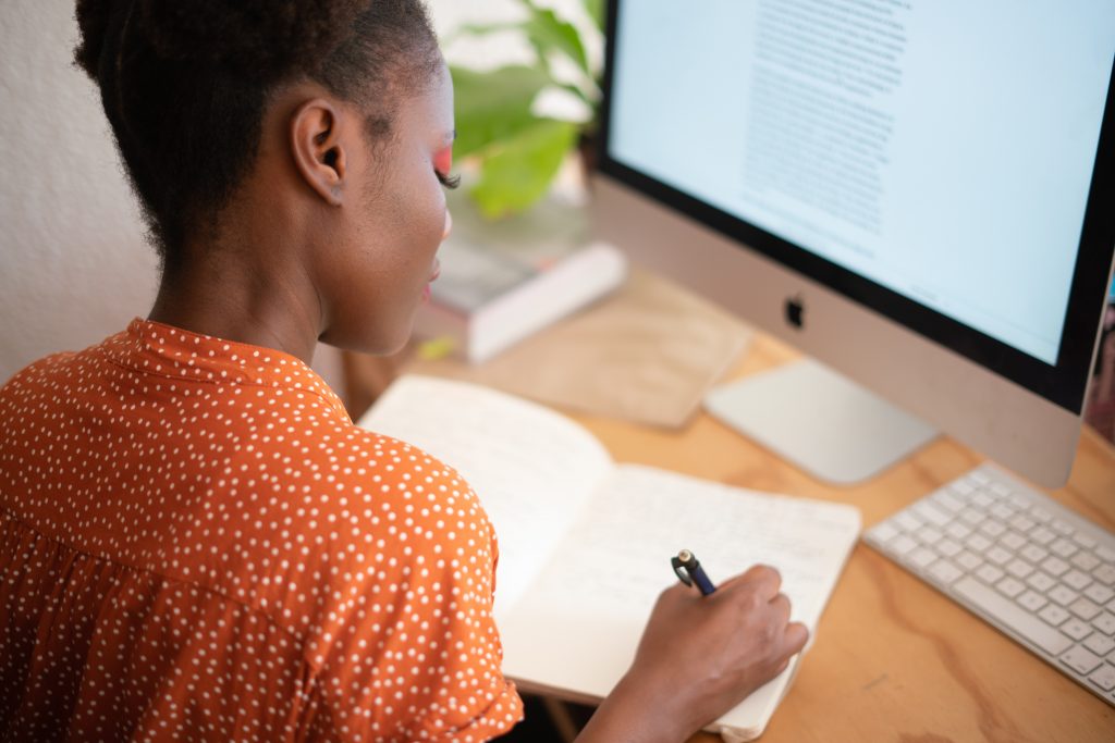 Freelancers zijn bekwaam en kunnen veel voordelen voor uw bedrijf opleveren