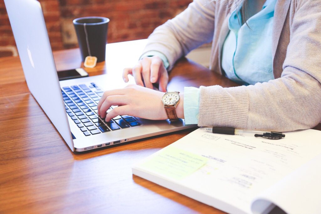 A boa comunicação é a chave para manter uma relação marcante entre empregado e empregador